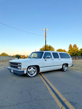 1990 Chevrolet Suburban for Sale