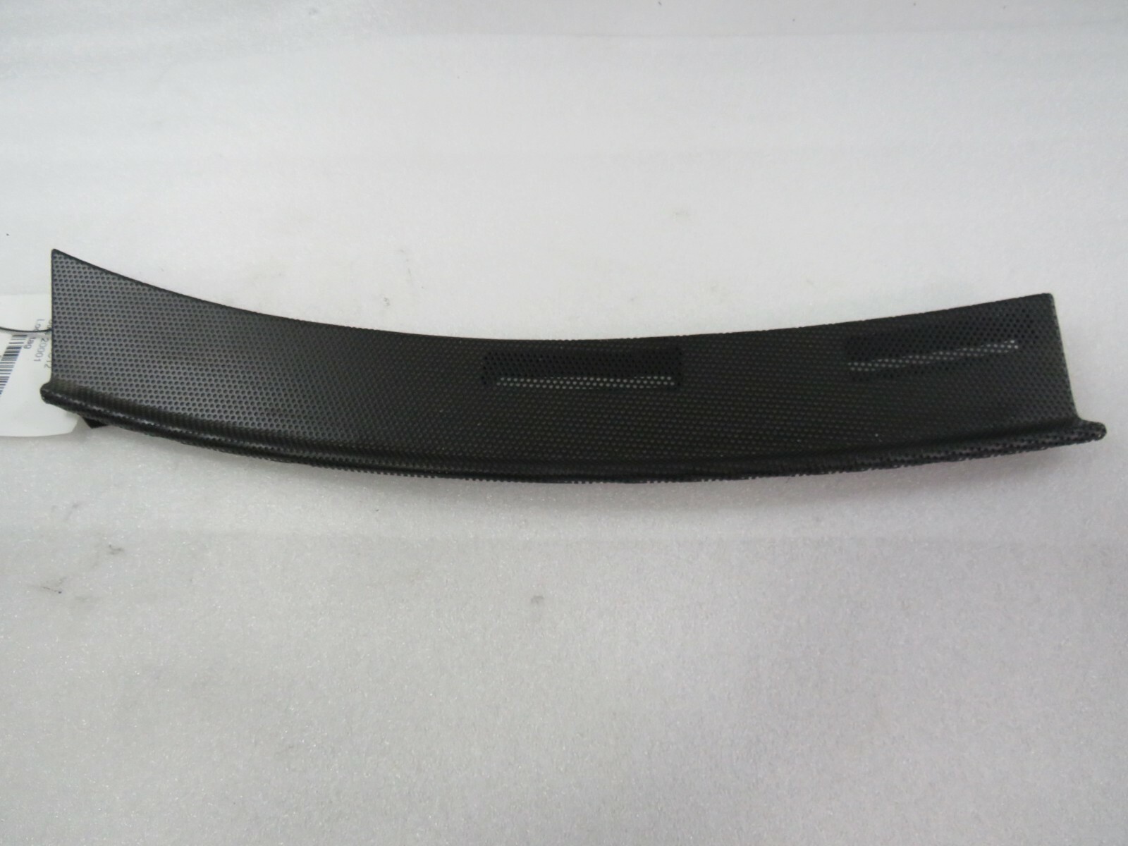 Ferrari California, RH, Right, Upper Dash Grille, P/N 69751900