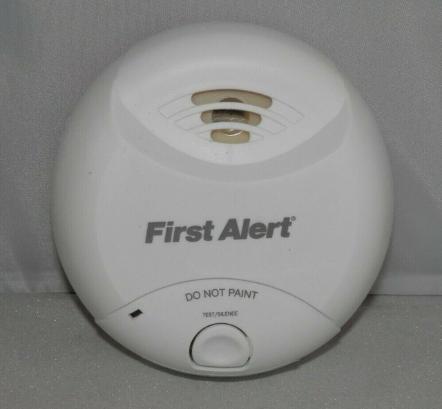 First Alert 10 Year Ionization Smoke Alarm No Battery Replacement 0827B NEW eBay