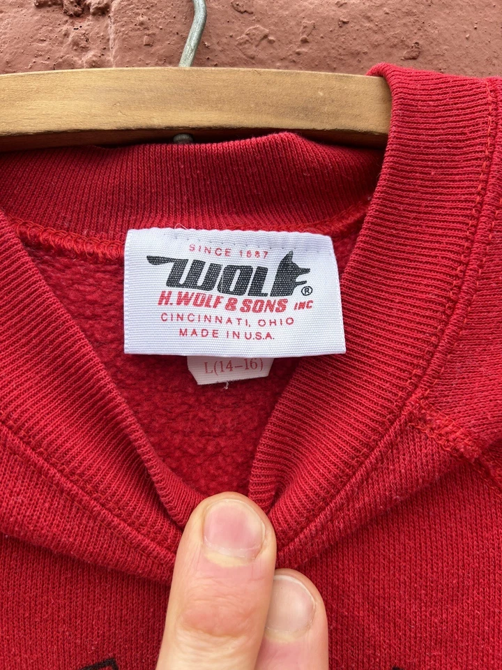 Sudadera De Colección Años 80 Indiana University Fútbol Cuello Redondo Mujer’s Pequeña Roja Foto 3 de 4