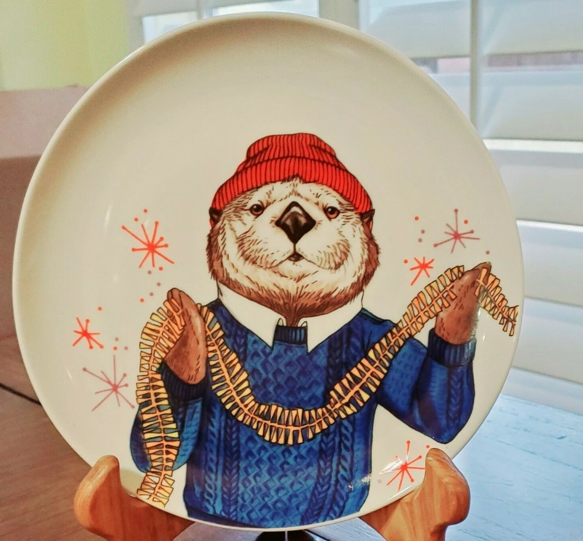 Dapper top animal plates
