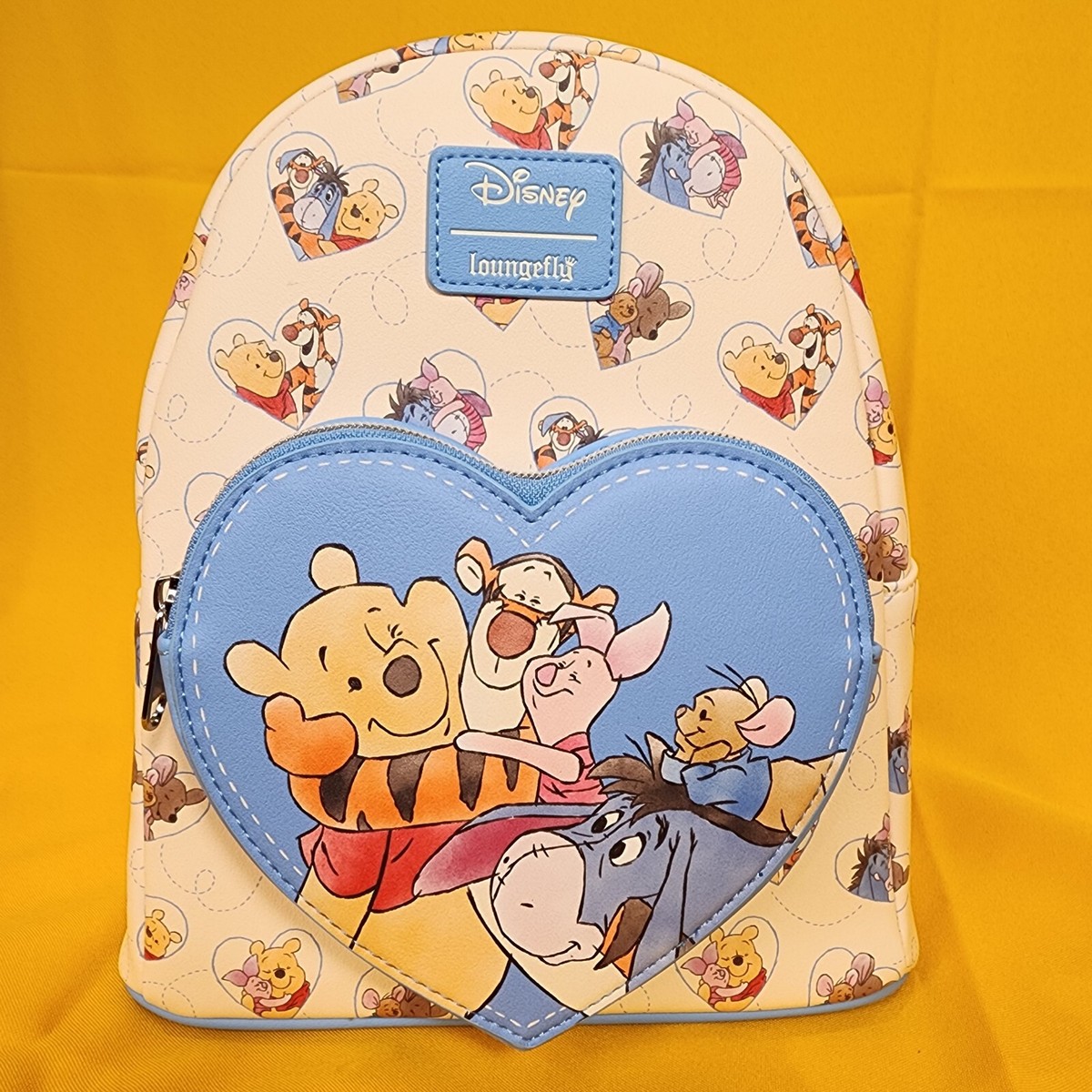 Loungefly Disney Winnie The Pooh Heart Hugs Cuddles Soft Tag  display picture 3