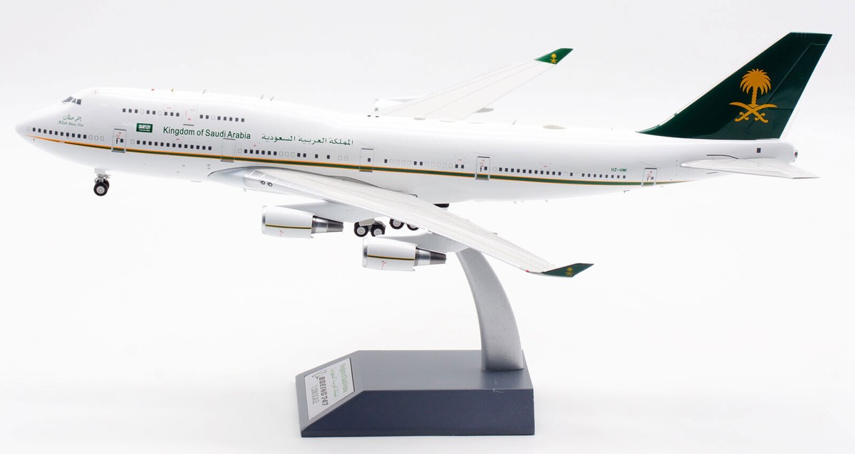 1:200 Inflight SAUDI Airlines Boeing B747-400 Diecast Aircarft Jet