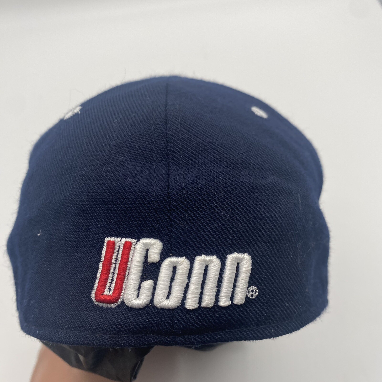 Zephyr ZHats University of Connecticut UConn Huskies Flex Fit Cap/Hat
