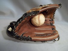 Rawlings Alex Rodriguez 11" RBG224BFR Baseball Glove
