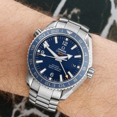 Omega Planet Ocean GMT - Ref. 232.90.44.22.03.001 - 43.5mm Titanium