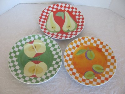 Williams Sonoma Carolina-Fruit with Checks-Japan 9'' Luncheon Plates - Set of 3