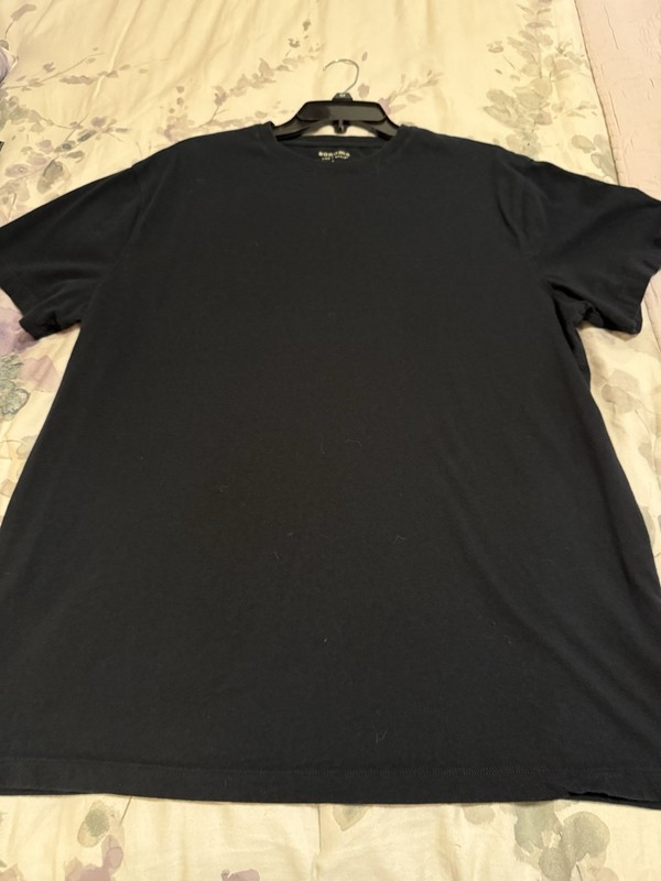 Sonoma Men's Large Short Sleeve Black T-Shirt
