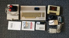 Commodore C64 Paket Mit Floppy, Disketten, Jo...