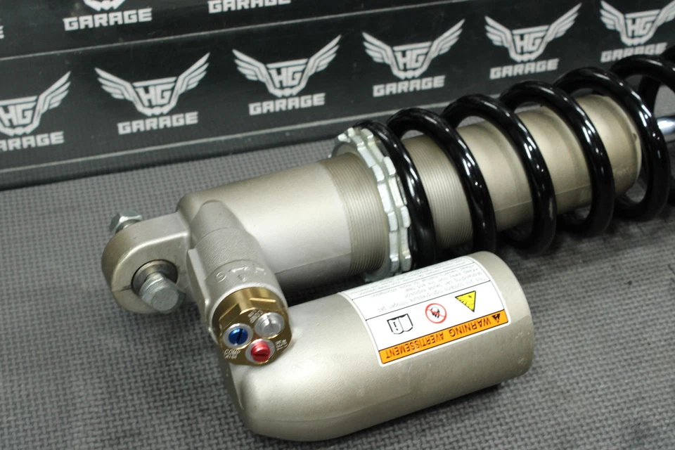 Suzuki RMZ250 2018 OEM suspensión amortiguador trasero 62100-49HF0-019 ¡Bonito! Foto 2 de 4