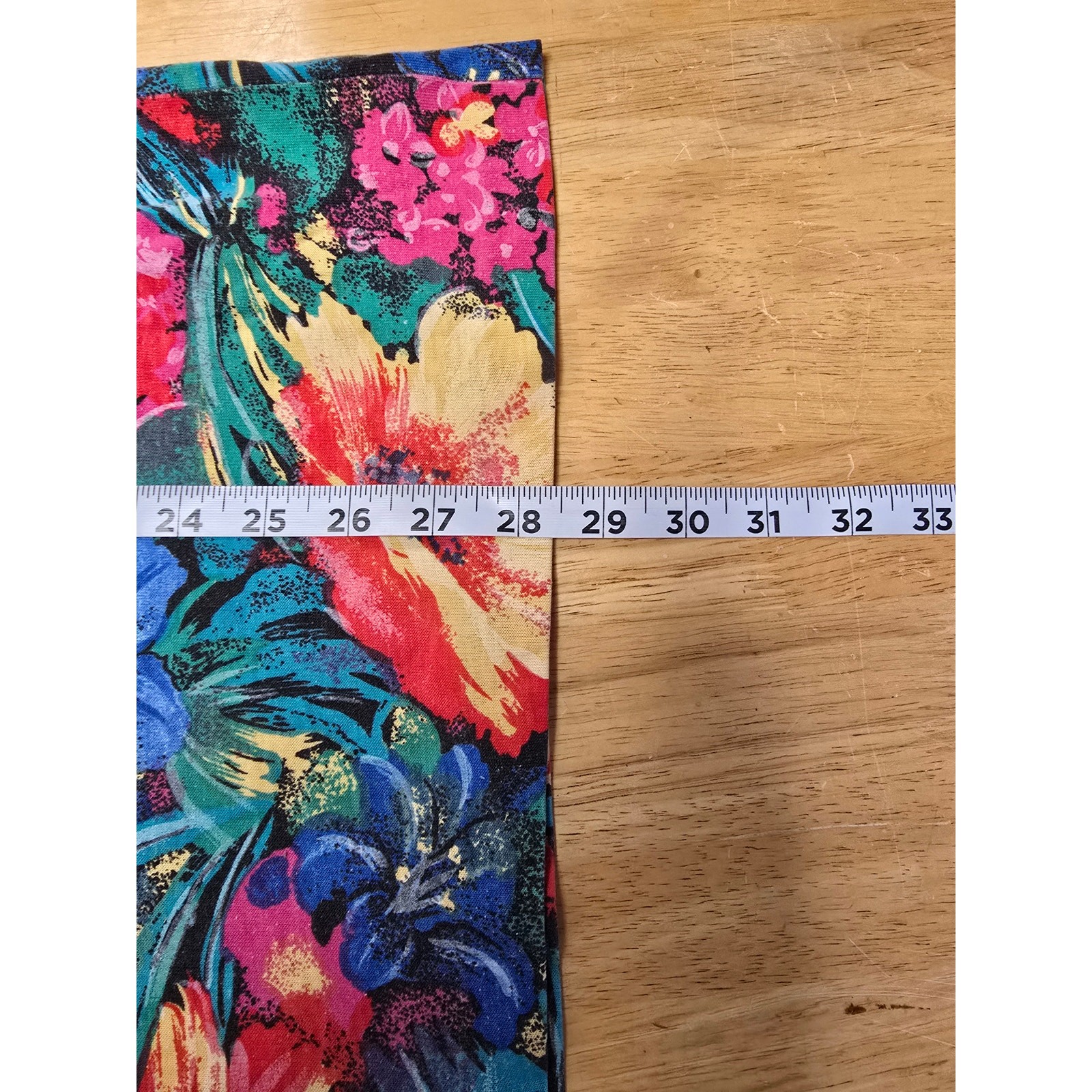 Vintage Womens Carolina Colours Shirt Floral Tee VTG Flower Print T-shirt Medium