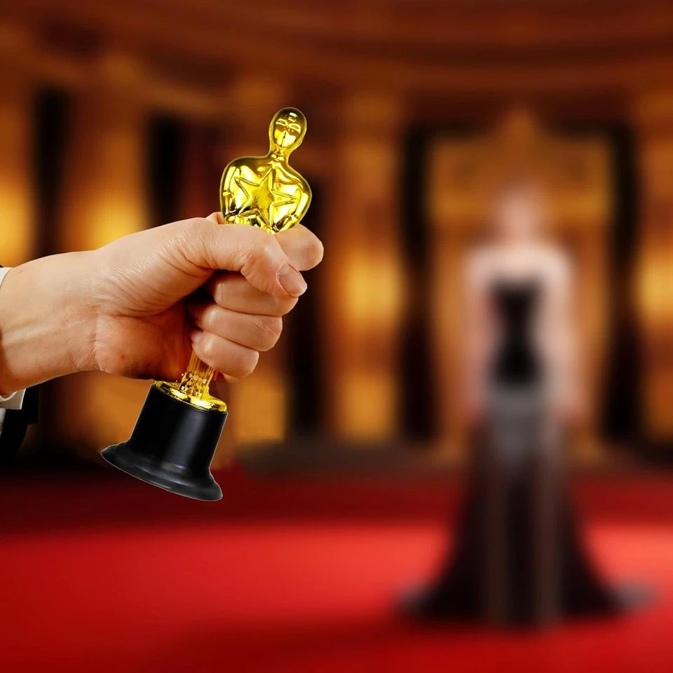 16 Stück Gold Awards Trophäen Statue Kunststoff Oscar-Trophäen für Party Feiern - Bild 2 von 4