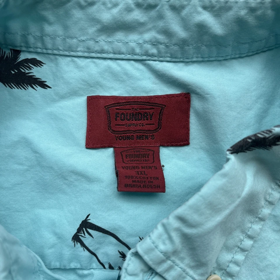 Camisa hawaiana manga corta The Foundry Supply Co para hombre joven 3XL palmeras AOP Foto 2 de 4
