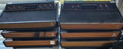 Vintage Atari 2600 Console Only  Broken Not Working For Parts Or Repair