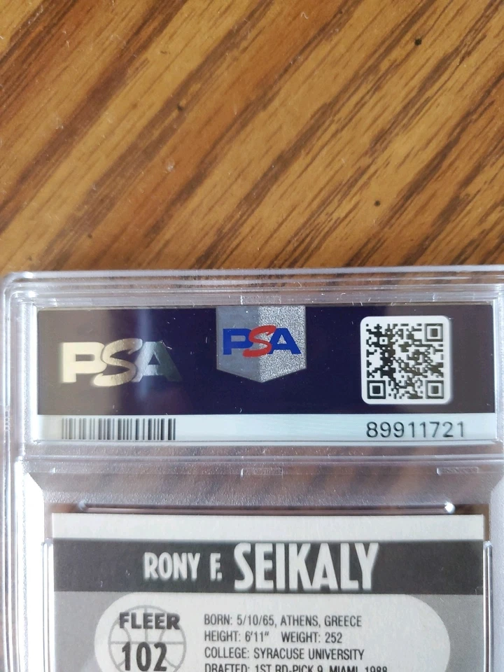 Fleer 1990-91 - Michael Jordan, Rony Seikaly #102 Foto 3 de 3