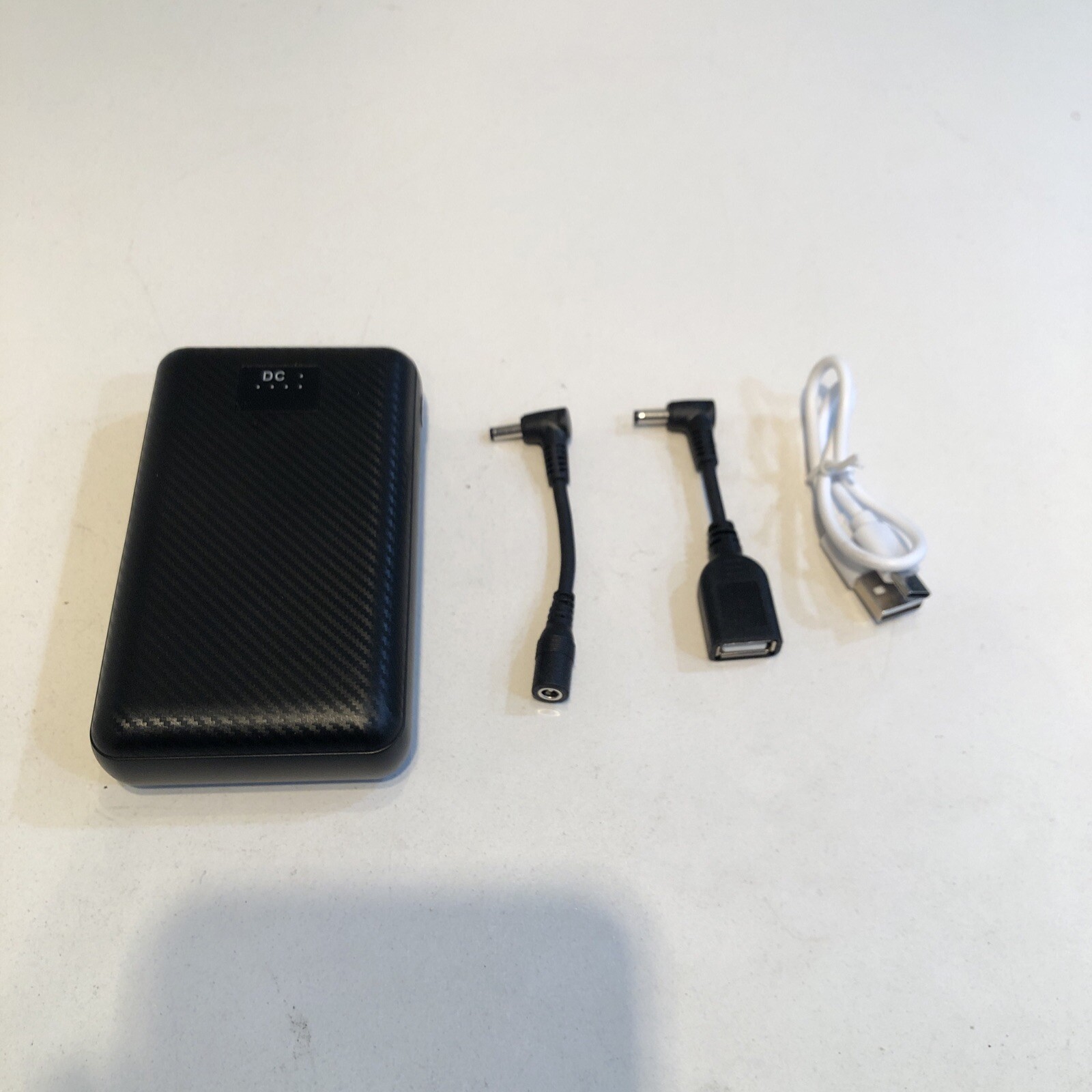 Portable Power Bank US-DC06-3W-BK Compact High-Capacity Backup Charger for On-the-Go Devices-image