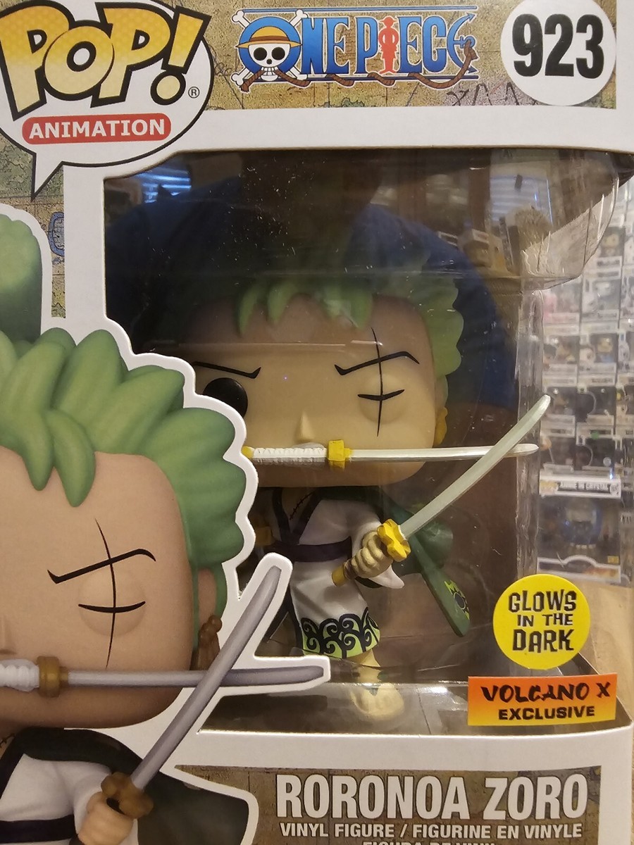 Funko Pop One Piece Roronoa Zoro #923 GIDT Volcano X Exclusive