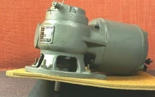 Boston Gear Speed Reducer VMC8810S W Westinghouse Motor 1725RPM 115V 1.8AMP 1/12