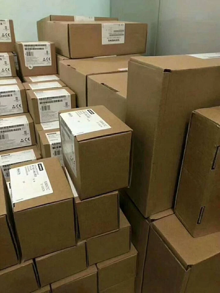 6FX3002-5CL02-1BF0 15 Meters SIEMENS V90 Power Cable UPS Expedited Shipping - Image 3 of 4