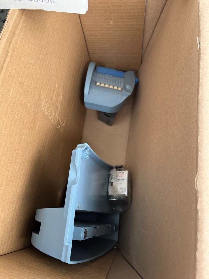 Pitney Bowes DM300C Postage Machine eBay