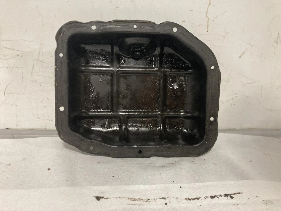 Used Lower Engine Oil Pan fits: 2003 Kia Sedona lower Lower Grade A Foto 2 de 4