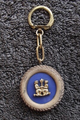 CHRISTOPHORUS KEY RING GEMINI ZODIAC SIGN TIRE TRAIL ZWILLINGE CAR ACCESSORY