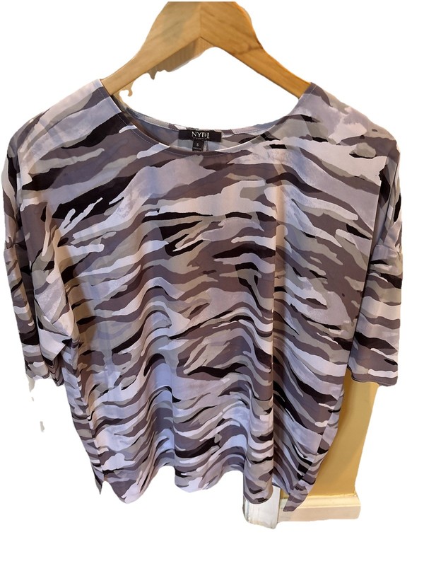 NYDL Size Small Camouflage Short Sleeve 