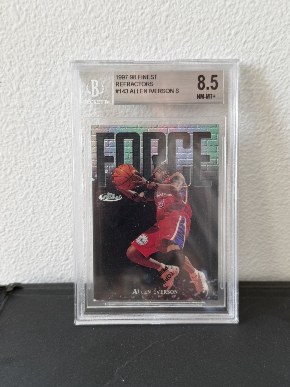1997-98 Topps Finest - Allen Iverson Refractor w/coating /1090 BGS 8.5 