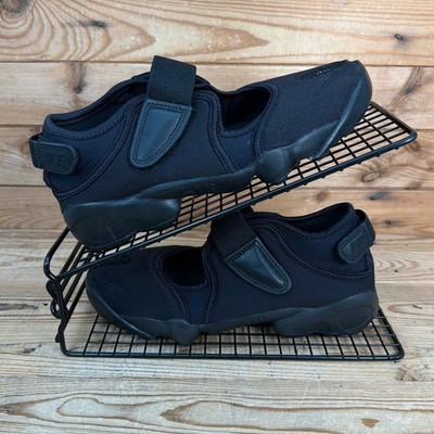 Nike Sandalen Damen Größe UK 3,5 Air Rift Triple Black Knit Split Toe Turnschuhe