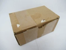 Etlin-Daniels FL005-W Linear Florescent Lamp Holder 600V 660W Lot of 34 NOP