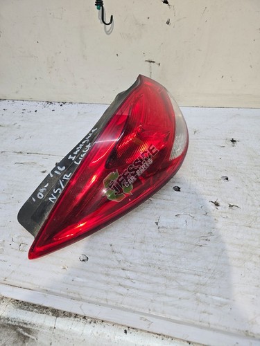 VAUXHALL INSIGNIA REAR TAIL LIGHT PASSENGER SIDE LEFT ESTATE 13277878 - Picture 2 of 8