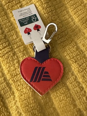 ALDI Keychain Quarter Holder Keeper Heart 2025 New