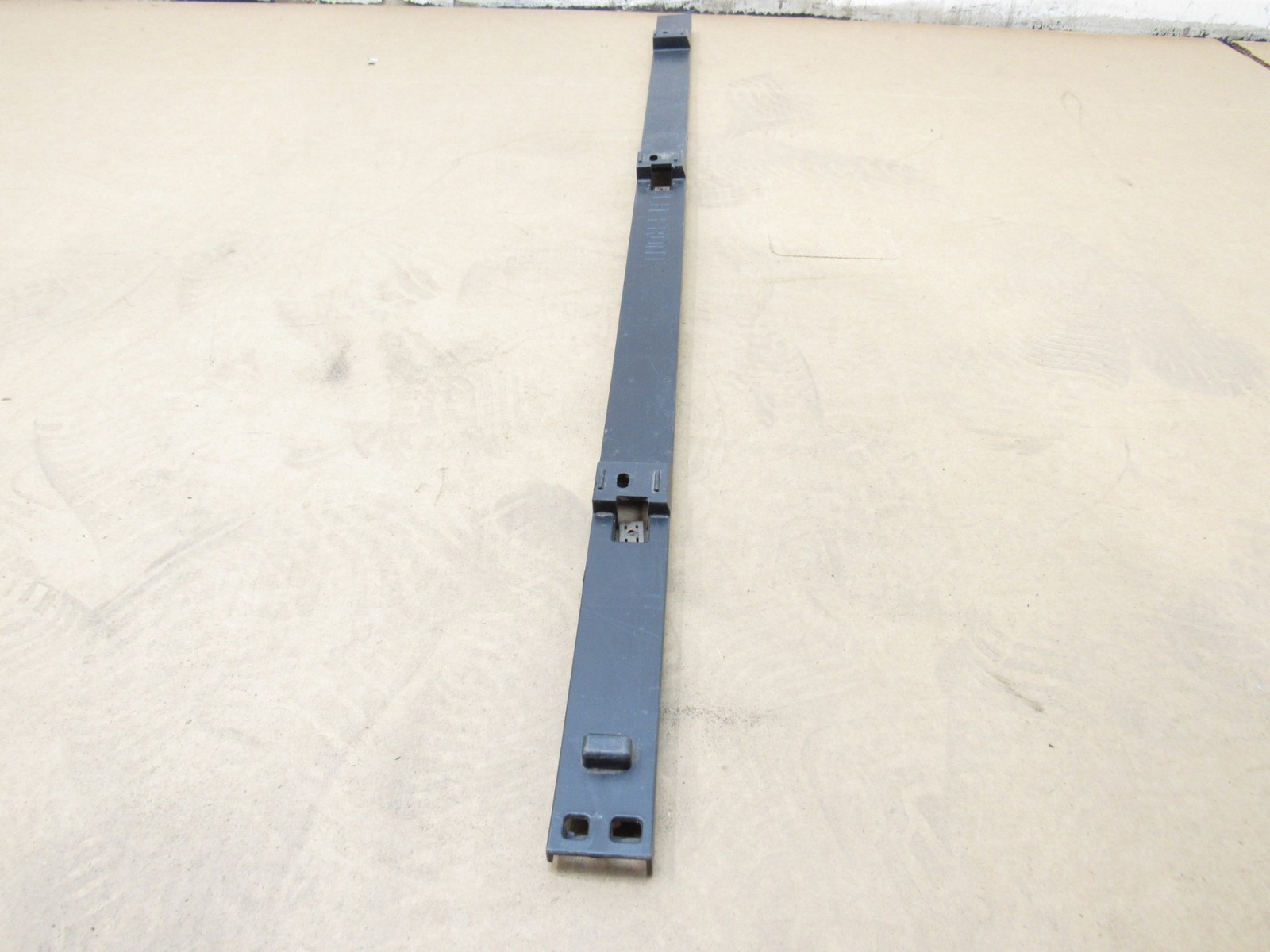 Bentley Continental GT V8 2013 Left Door Inner Trim Retaining Bracket 12-18 ;:O