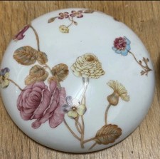 Roses de France by Haviland Limoges France Rare Porcelain Floral trinket box Vtg