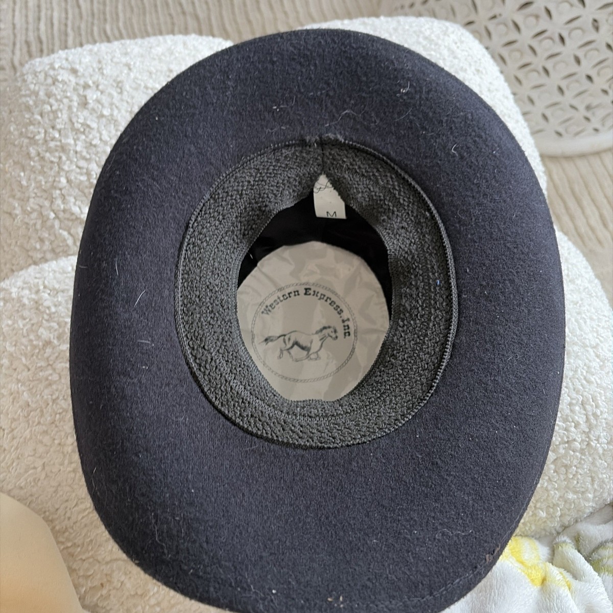 WESTERN EXPRESS Black Felt Finish Western Gambler Hat Small Medium Silver Studs Amazon.com: Western Express Faux Felt Gambler Cowboy Hat  main image 2