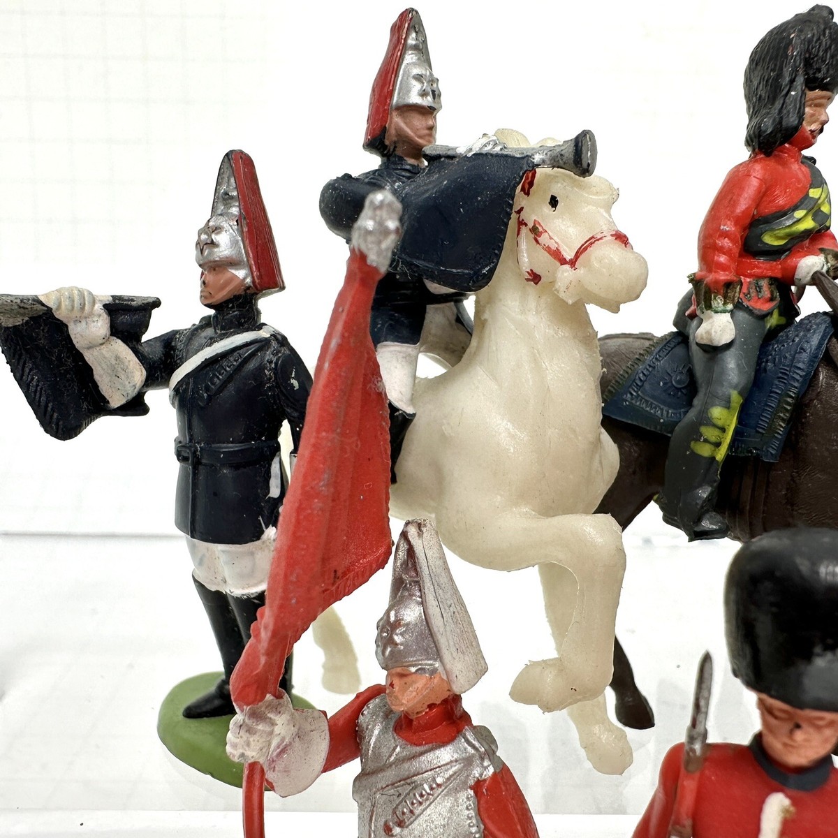 Lot De Pièces Détachées Action Figure 1/6 - Cuirasse Blues & Royals Et Horse Guards - Abîmé - DID