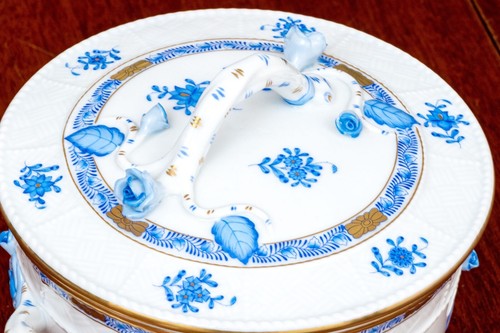 Herend Chinese Bouquet Blue Biscuit Cookie Jar / Serving Bowl - 6300-1-00/AB - Picture 5 of 11