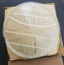 One NOS Vintage Ford #40 Headlight Lens 1933-1934 Ford #40 McKee? Headlamp Lens
