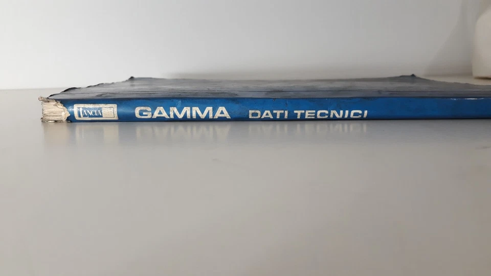 Manuale Lancia Gamma pubblicazione dei Dati Tecnici per le riparazioni  1976 - Immagine 3 di 4