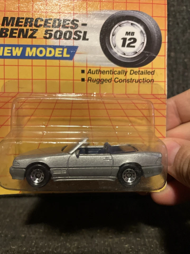 Винтажный Mercedes Benz 500 SL MB12 MOC серебристый 1990 выпуск  - Изображение 2 из 4