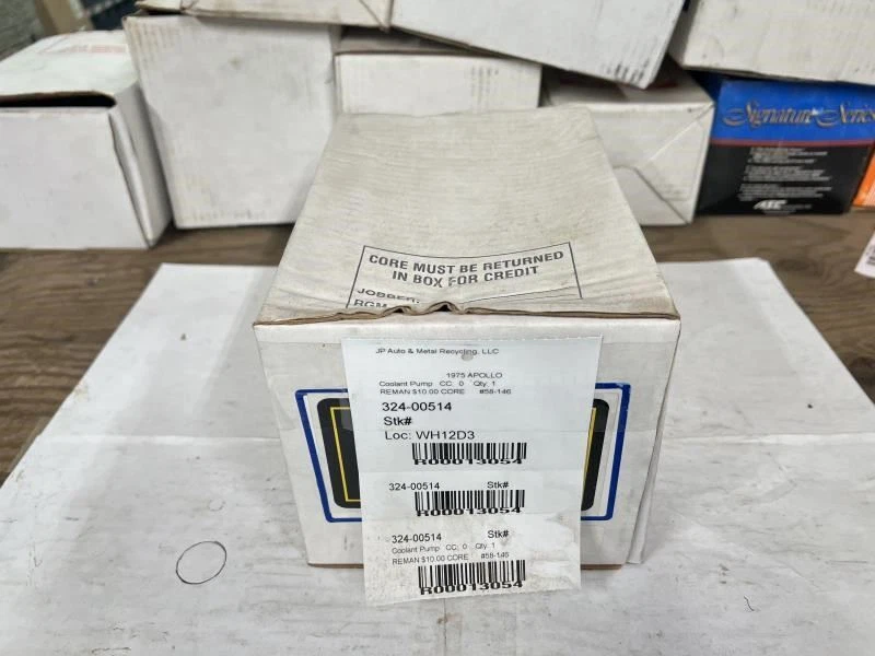 Bomba de agua REMAN 58-142 para GMC C25 G15 G35 CHEVROLET JEEP Foto 3 de 3