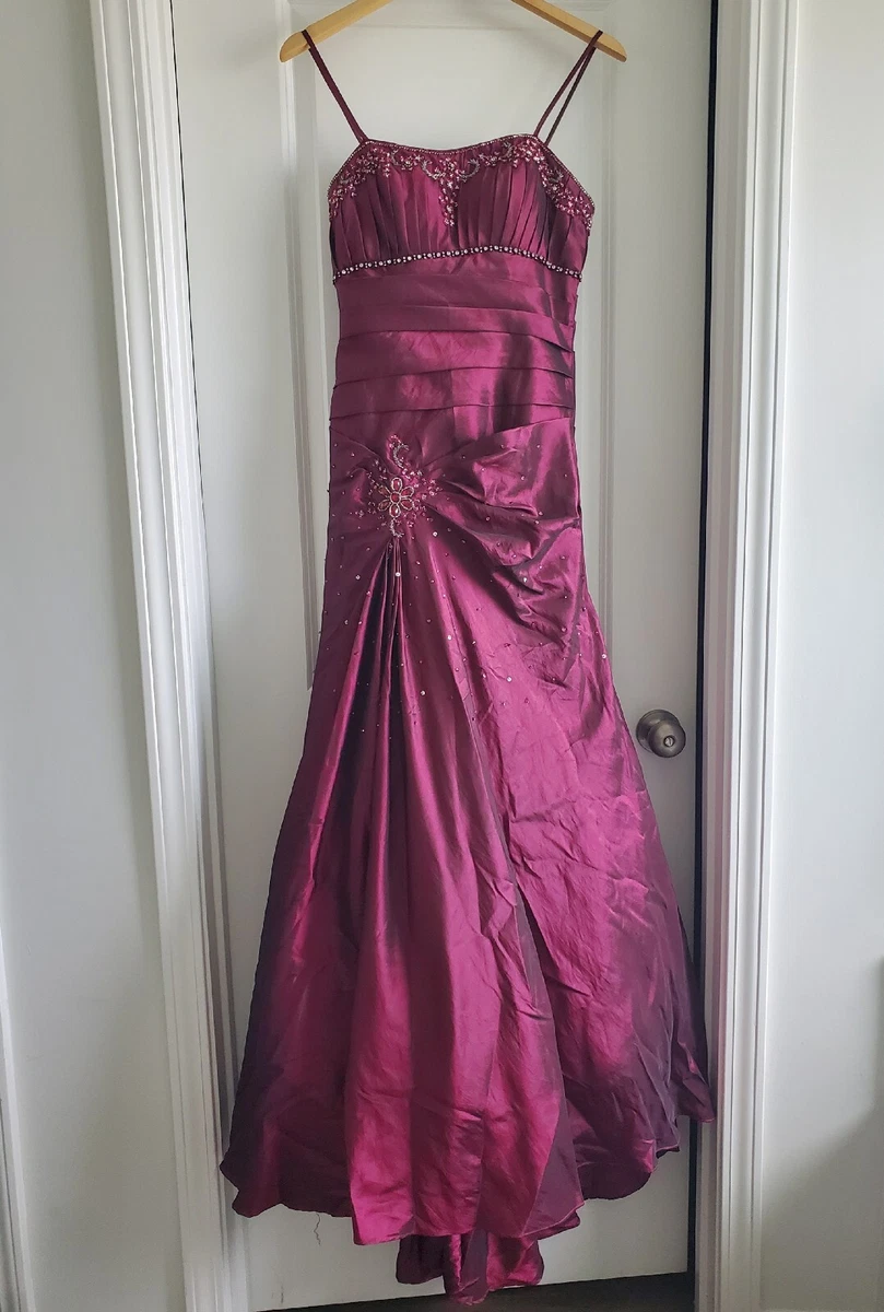 Ballroom Prom Dress with lace up corset and train Size Small 2 4