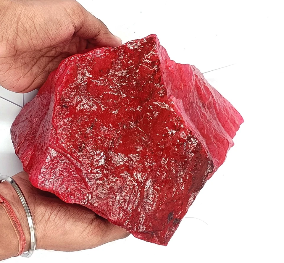 DYED 20000.00 Ct/4 KG Red Ruby Uncut Rough Certified Loose Gemstone GVK - Image 3 of 4