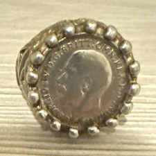 Silver king George V on a lovely solid silver ring.