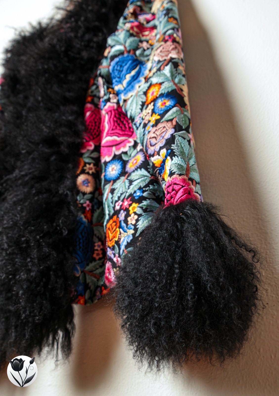 Adrienne Landau Vintage Silk Embroidered Jacket L Mongolian Lamb Fur Trim Rare