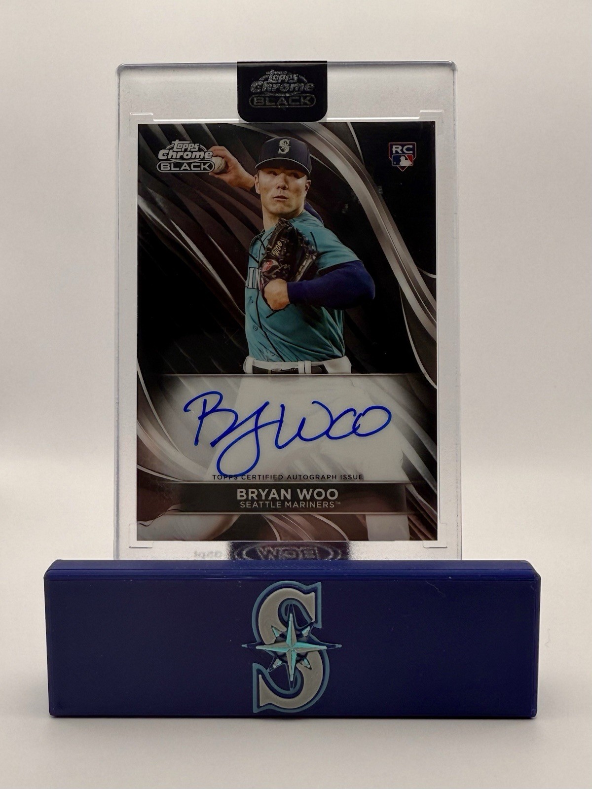 2024 Topps Chrome Black - Bryan Woo #CBA-BW, ROOKIE CARD, ON CARD AUTO