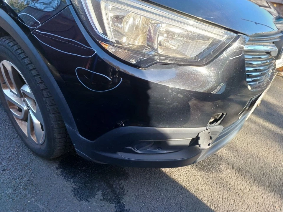 2017-2020 VAUXHALL CROSSLAND X Bumper Front Black 39097370 - Image 4 of 4