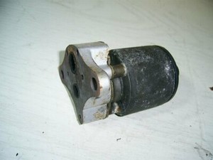 Opel Vectra B 1.6 J96 Schräghecklimousine AGR Ventil Abgasventil 94050 09663A