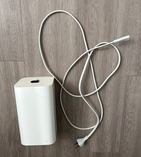 Apple A1470 AirPort Time Capsule 5TH GEN Wireless AC Router 2TB With ...