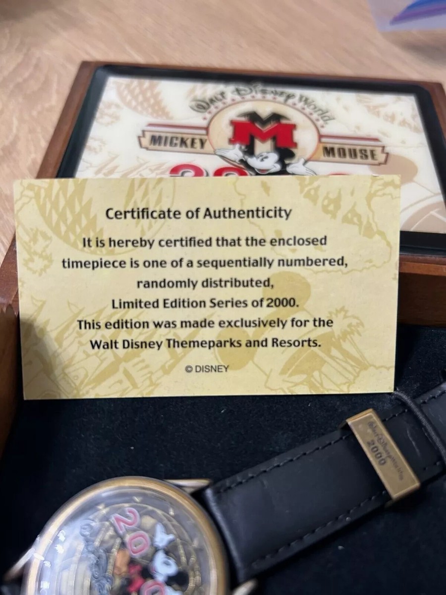 2000 Millennial Walt Disney World Commemorative Watch and box #318